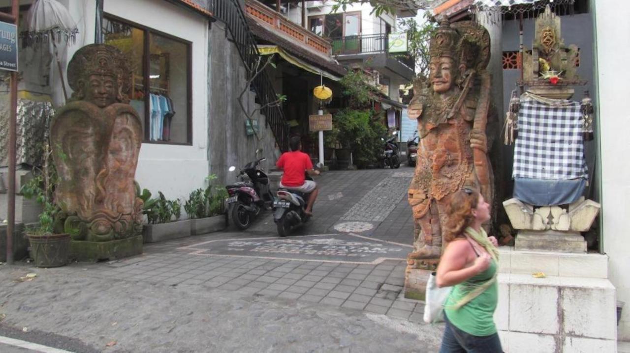 Ubud Market Hostel Екстер'єр фото