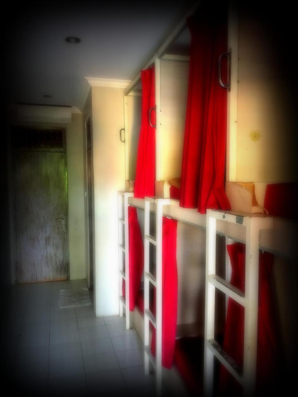 Ubud Market Hostel Екстер'єр фото