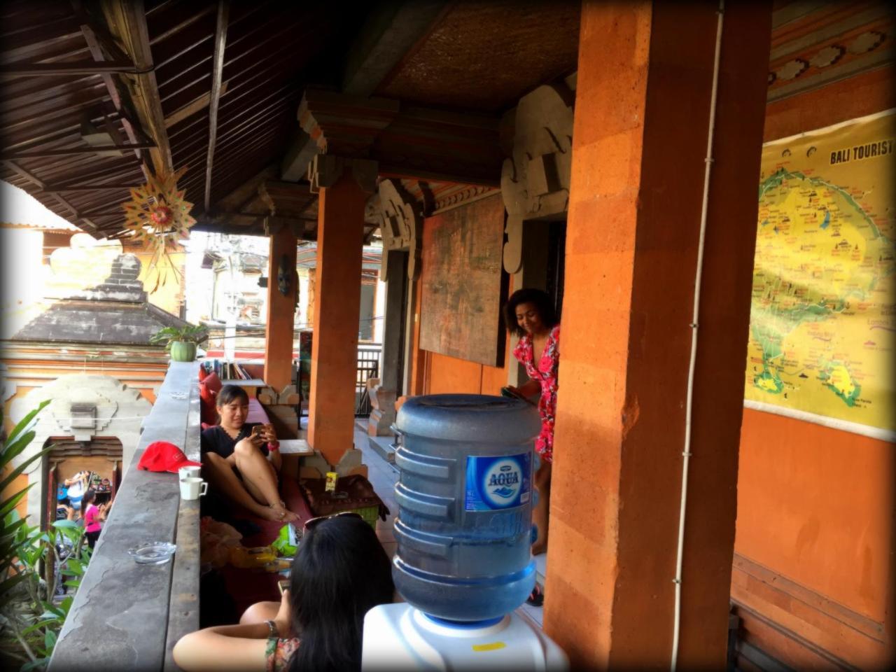 Ubud Market Hostel Екстер'єр фото